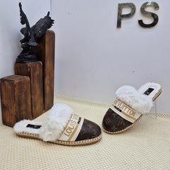 LV cotton-style slippers