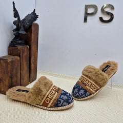 CD top cotton style slippers