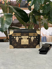 LV PETITE MALLE