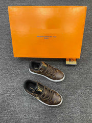 New season LV sneakers
