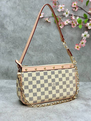 LV x TM Pochette Accessoires