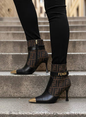 fenidi new season pointed heel boots