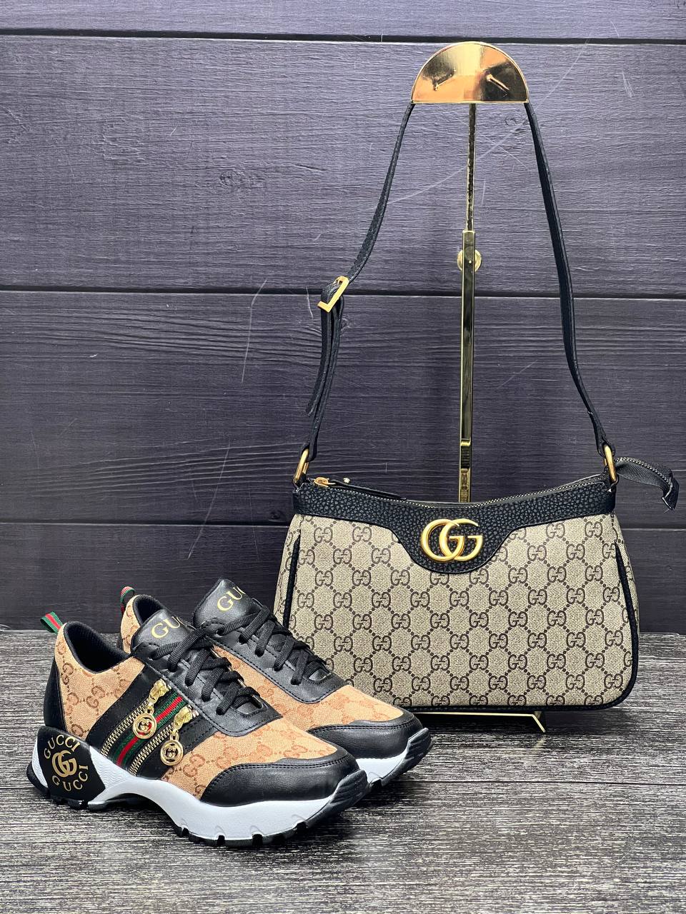 GG shoes set with zipper on the side