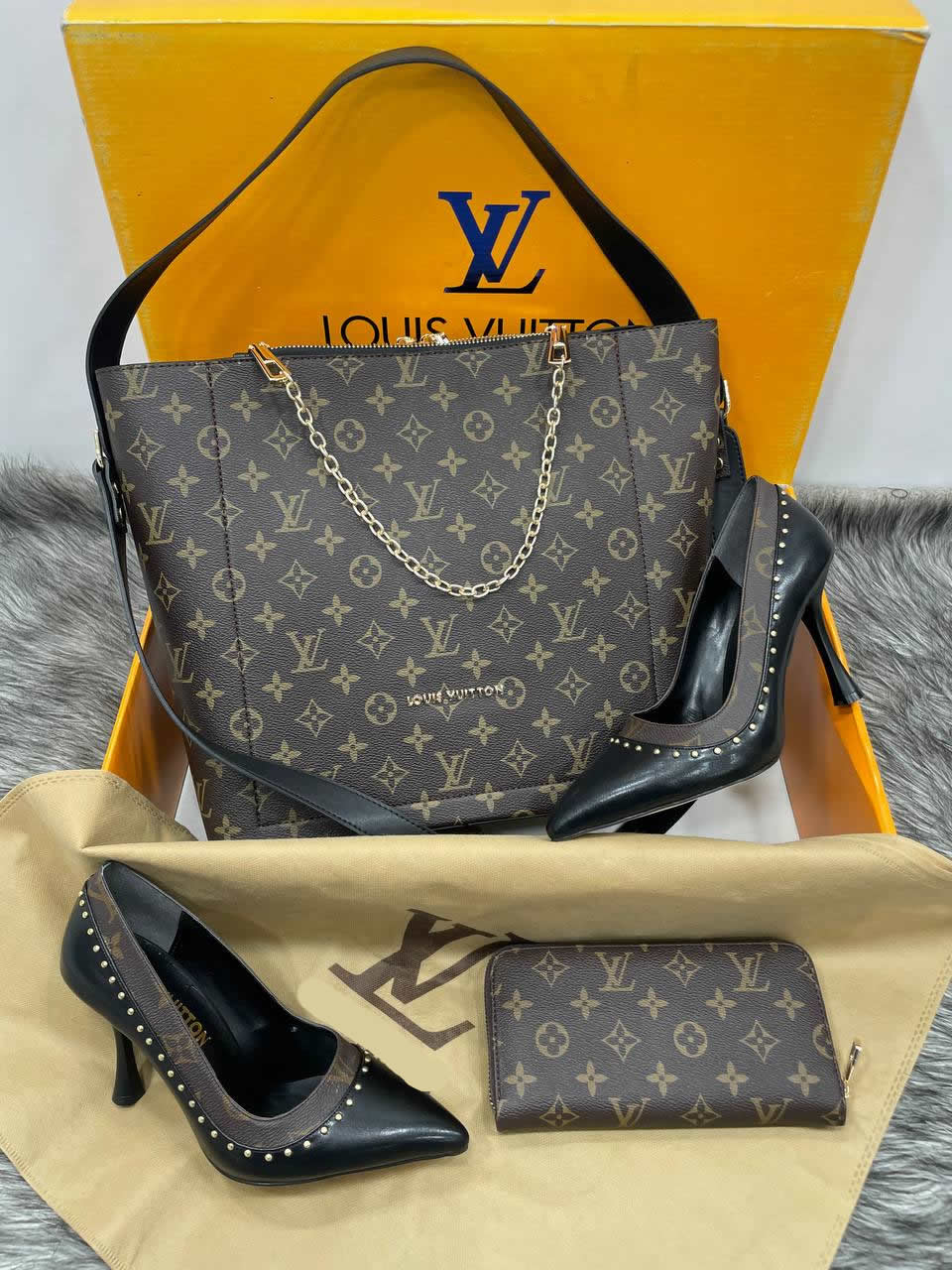 New season LV high heels nice bag sets