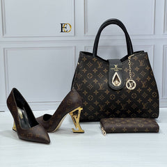 Heeled shoes set with LV logo on the heel