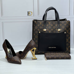 Heeled shoes set with LV logo on the heel