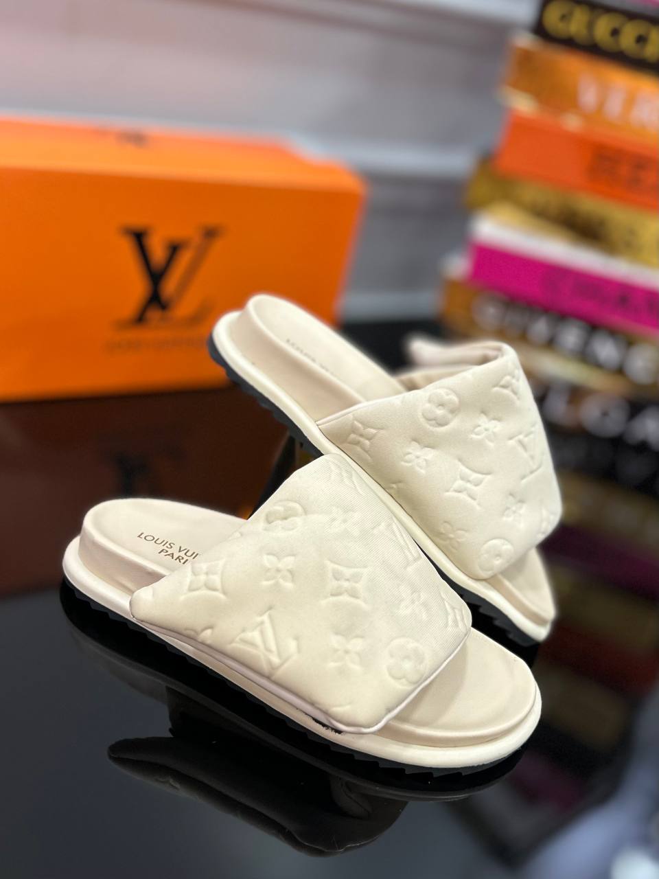 LV new season big style slippers