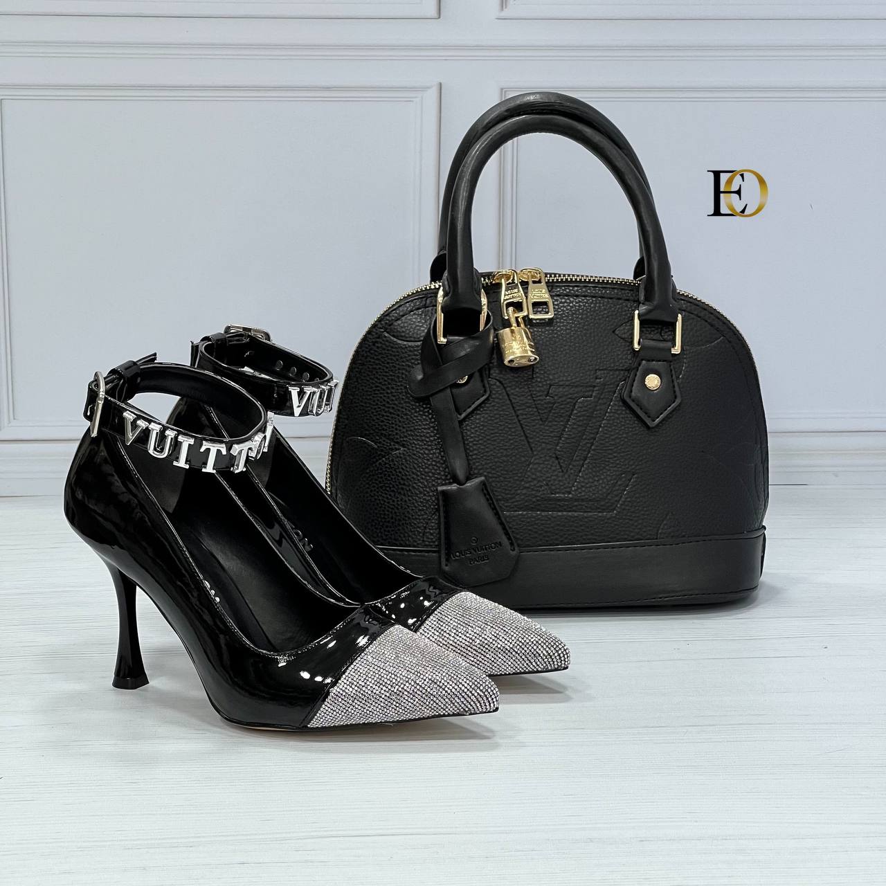 Lv heeled shoes bag set in gray toe