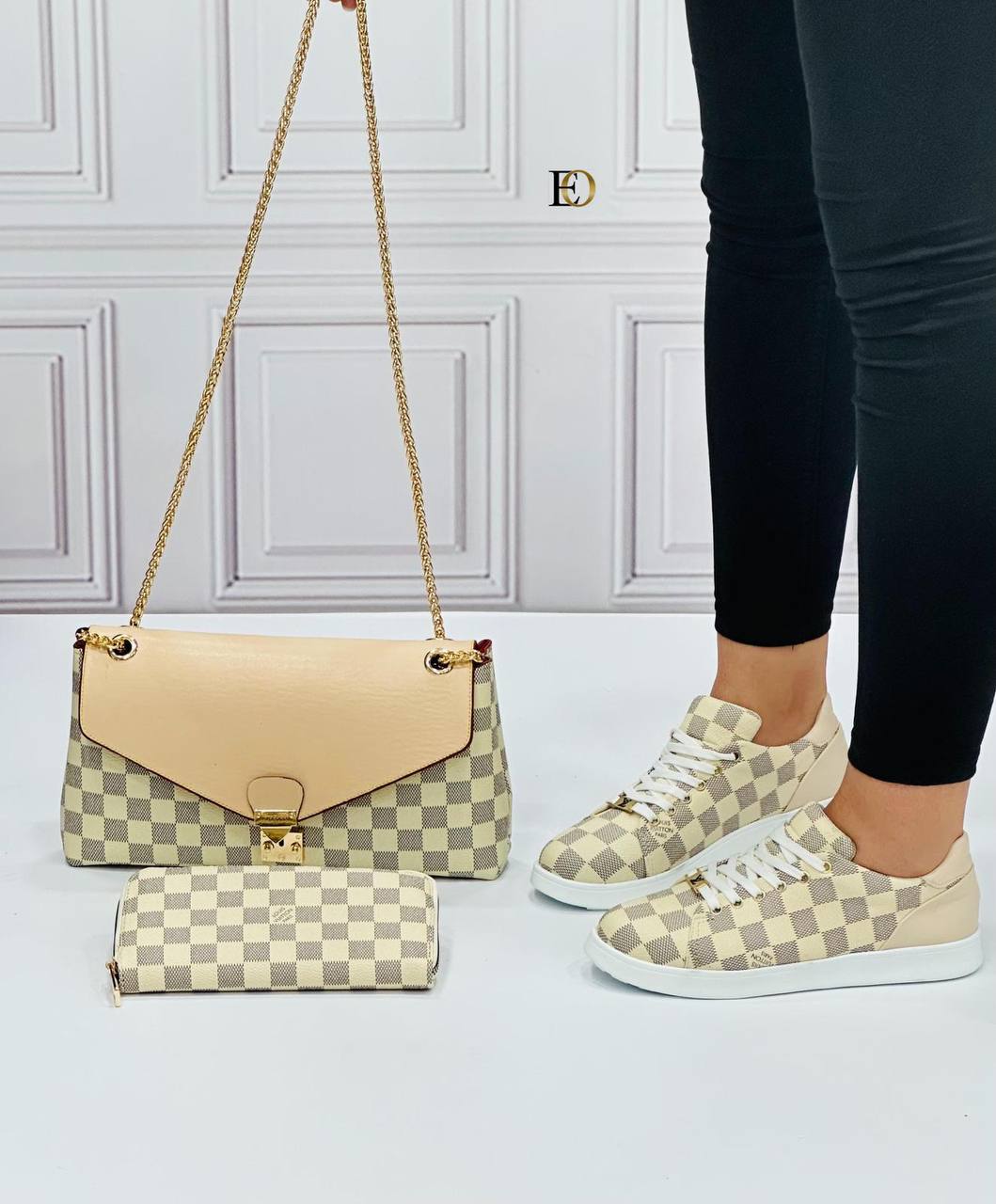 New season LV patterned shoe bag set