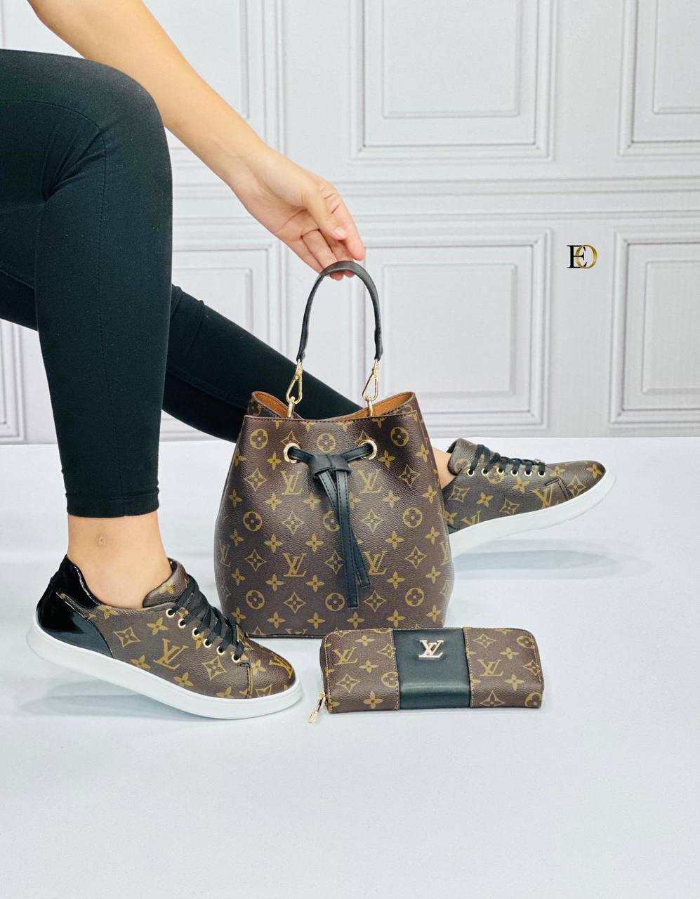 New season women's LV patterned shoe bag set