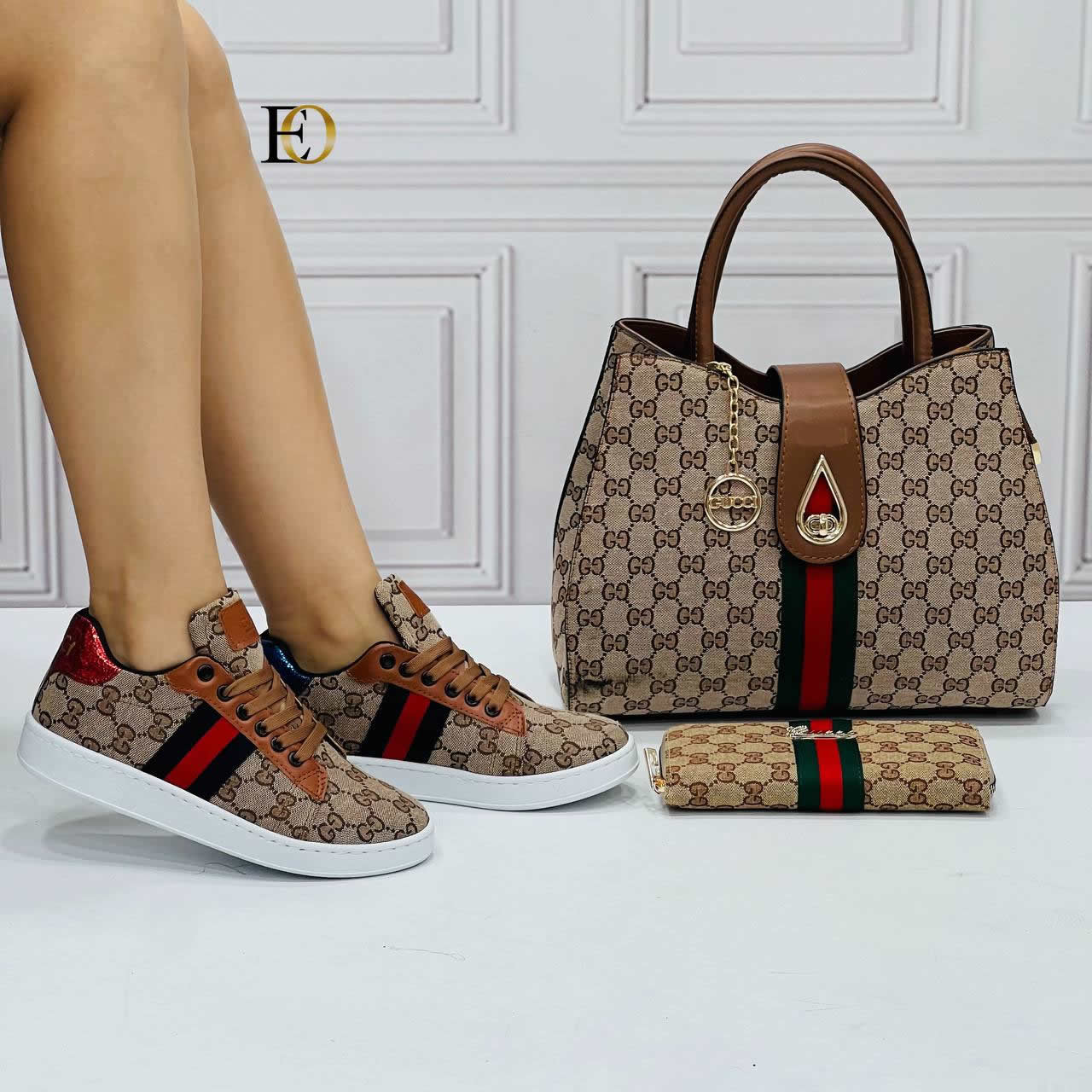 GG patterned shoe bag set