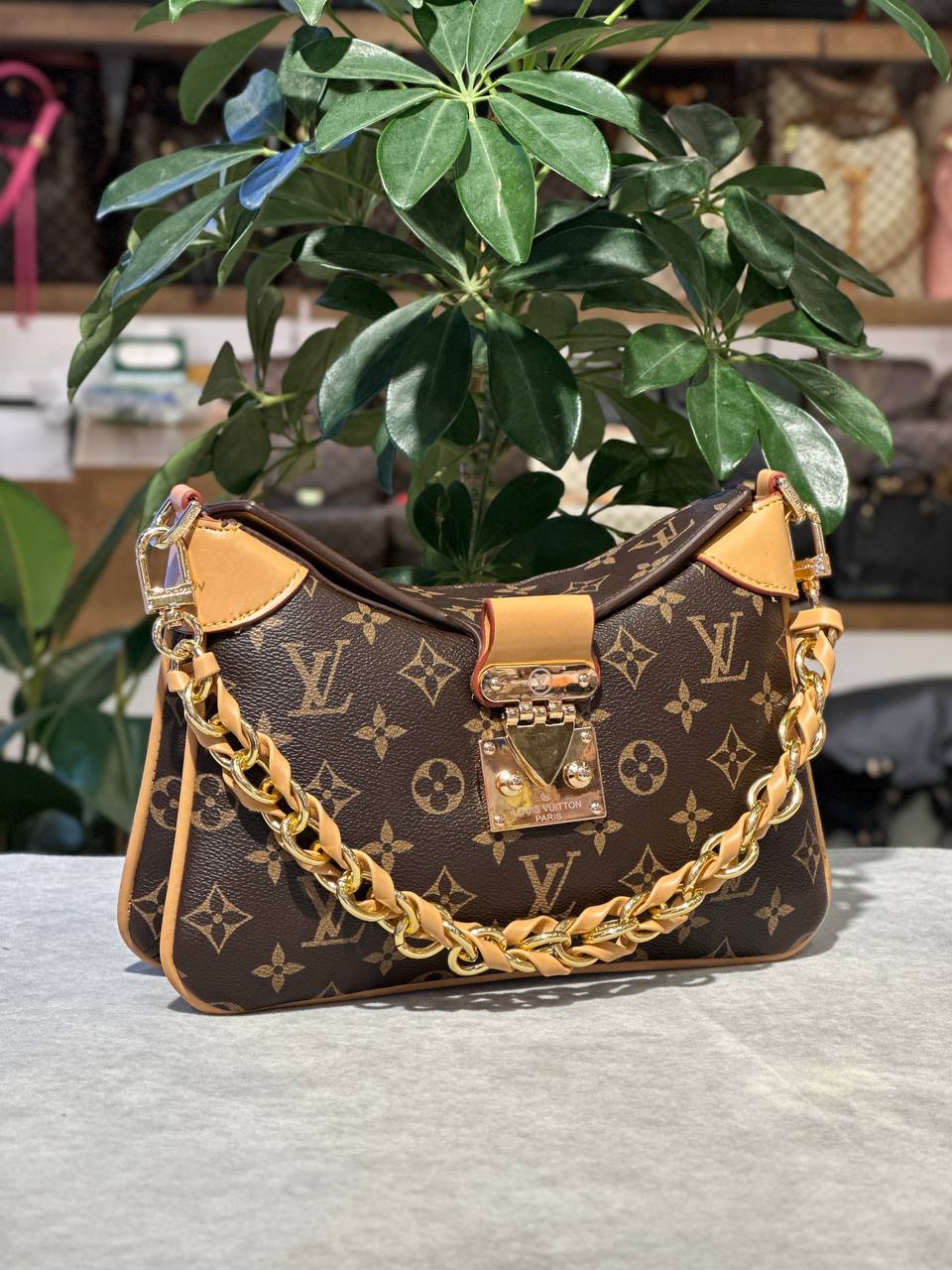 LV TWINNY BAG