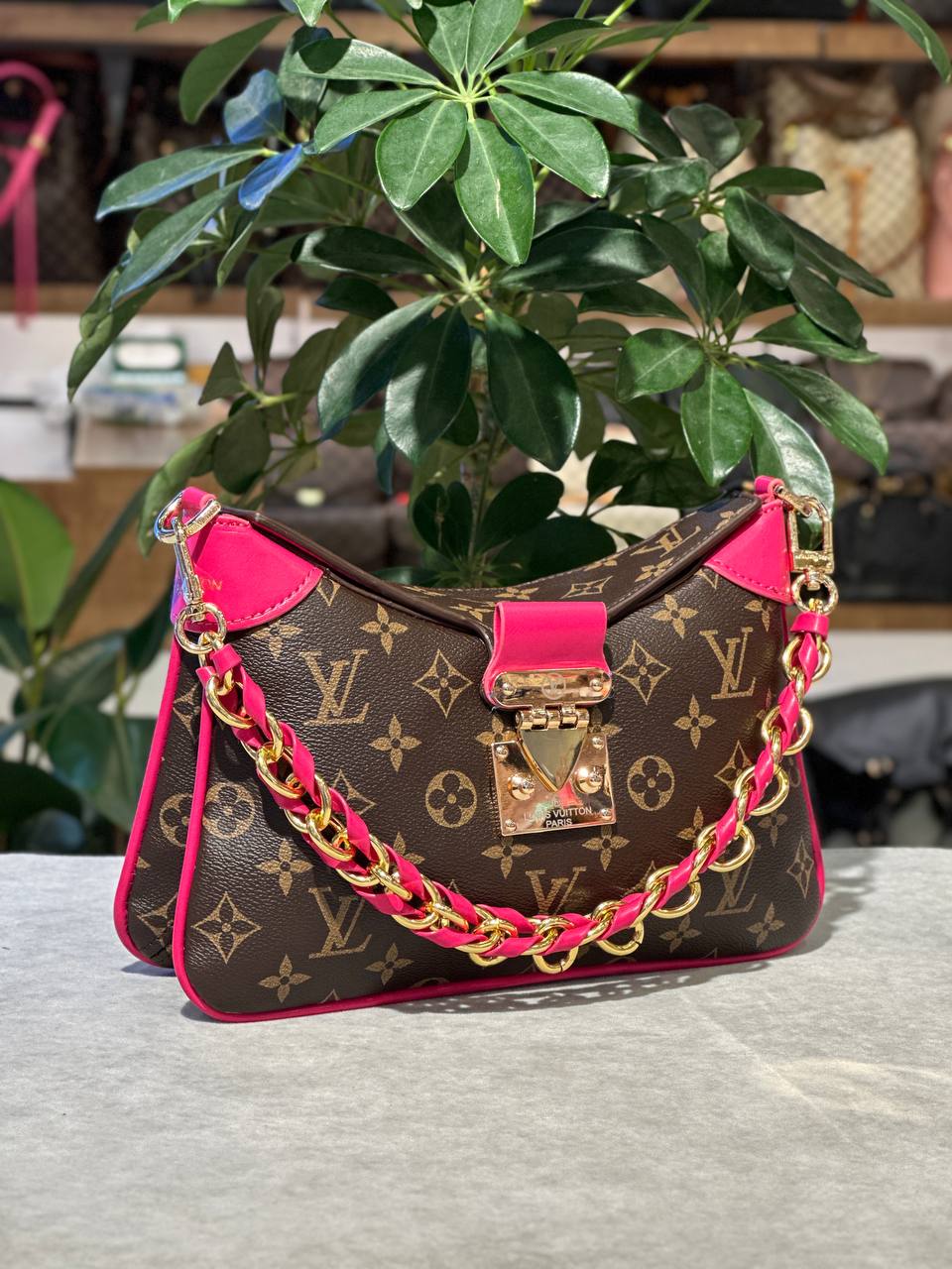 LV TWINNY BAG