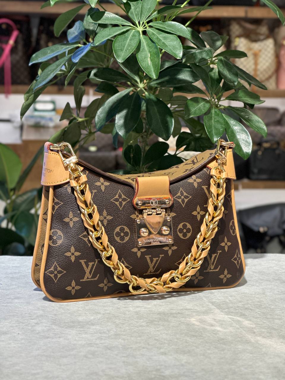 LV TWINNY BAG