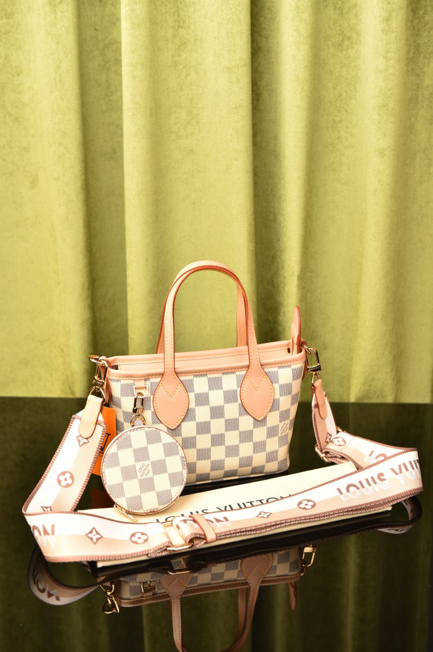 LV Neverfull BB