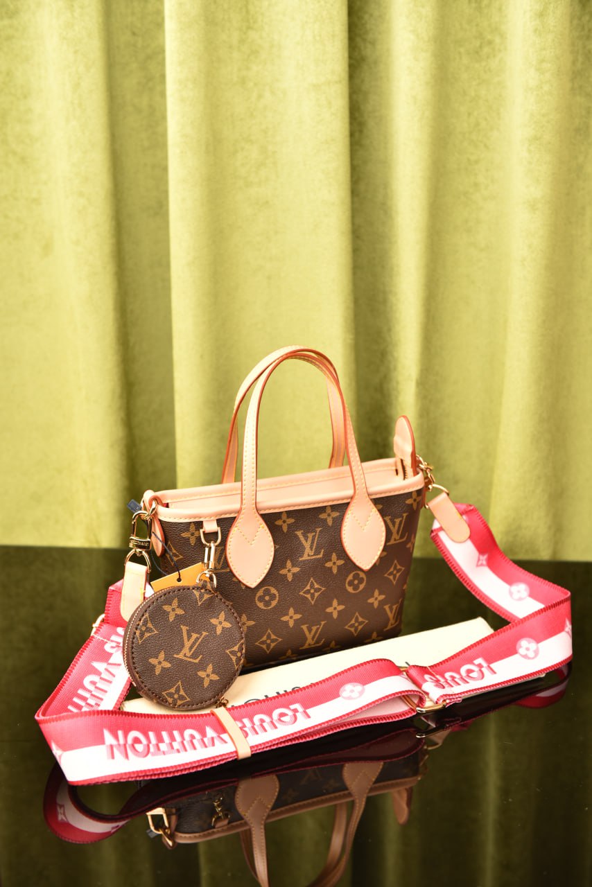 LV Neverfull BB