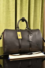 LV Keepall Bandouliere 50