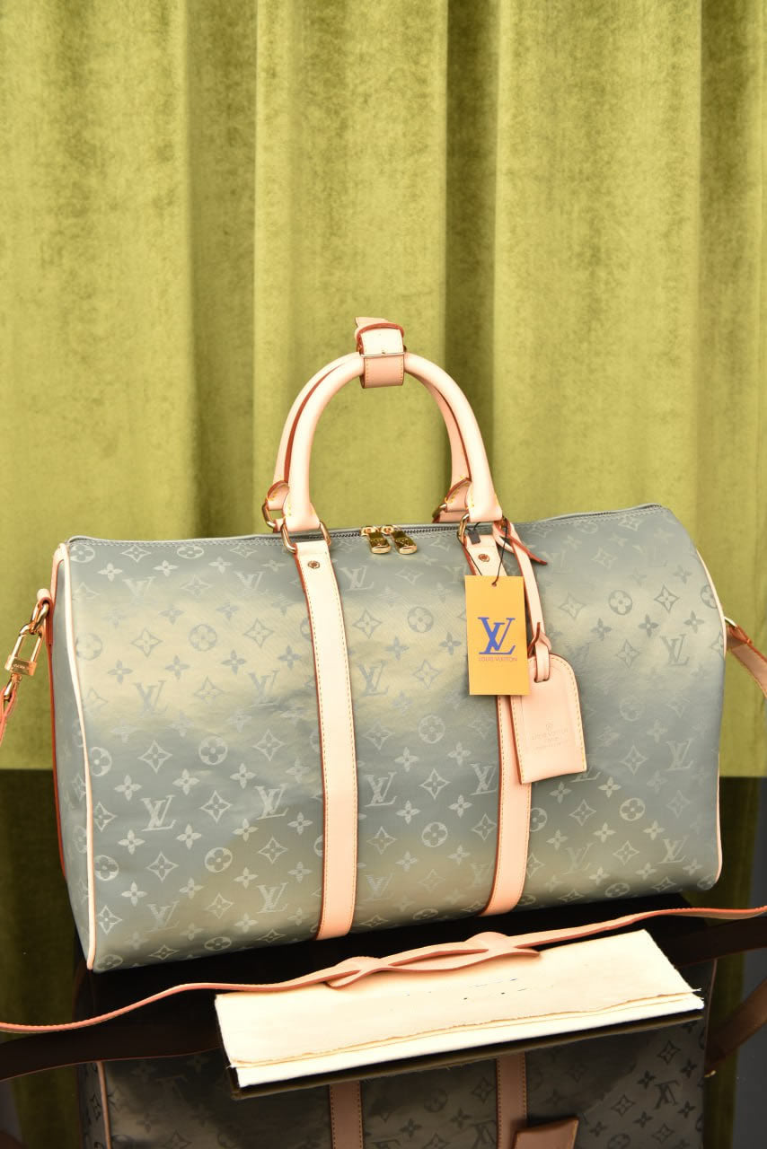 LV Keepall Bandouliere 50