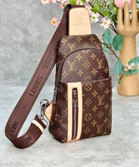 LV front zipper bag