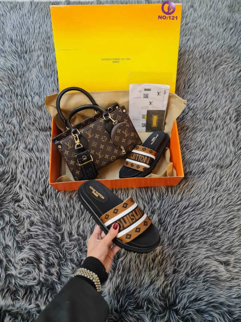 LV slipper bag set