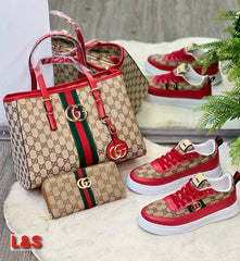 GG patterned sneaker bag set