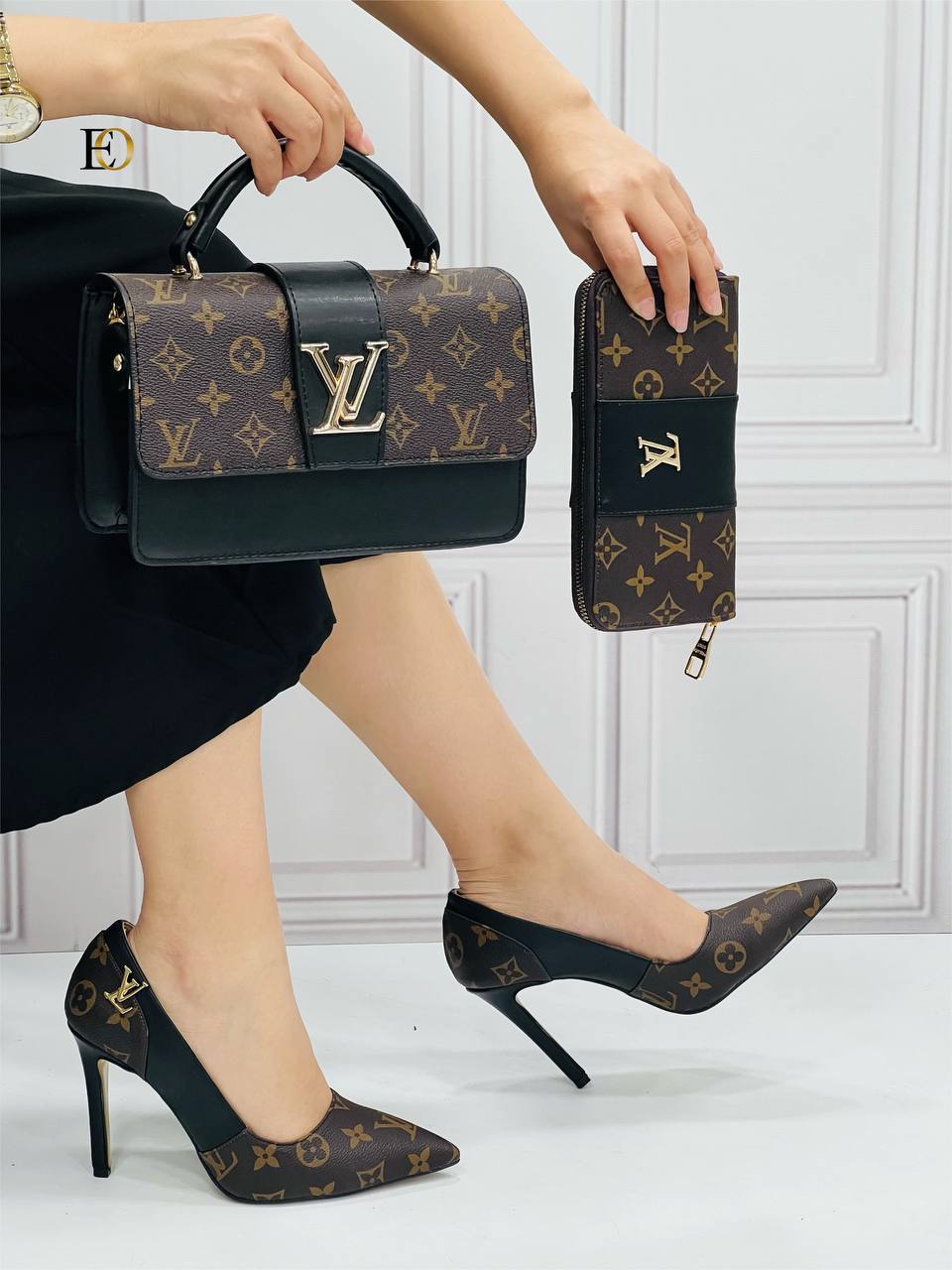 Lv patterned high heels shoes bag set