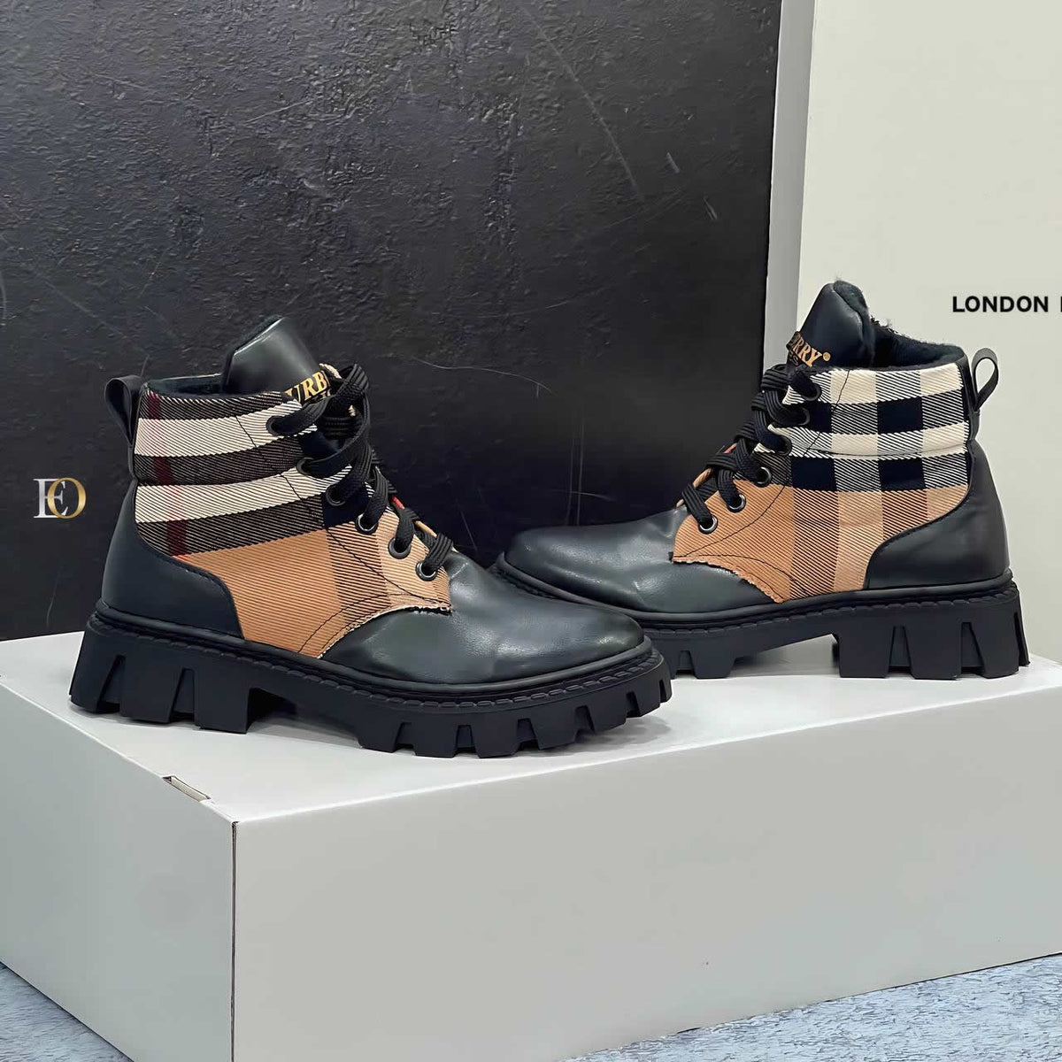 Burbary new season boots