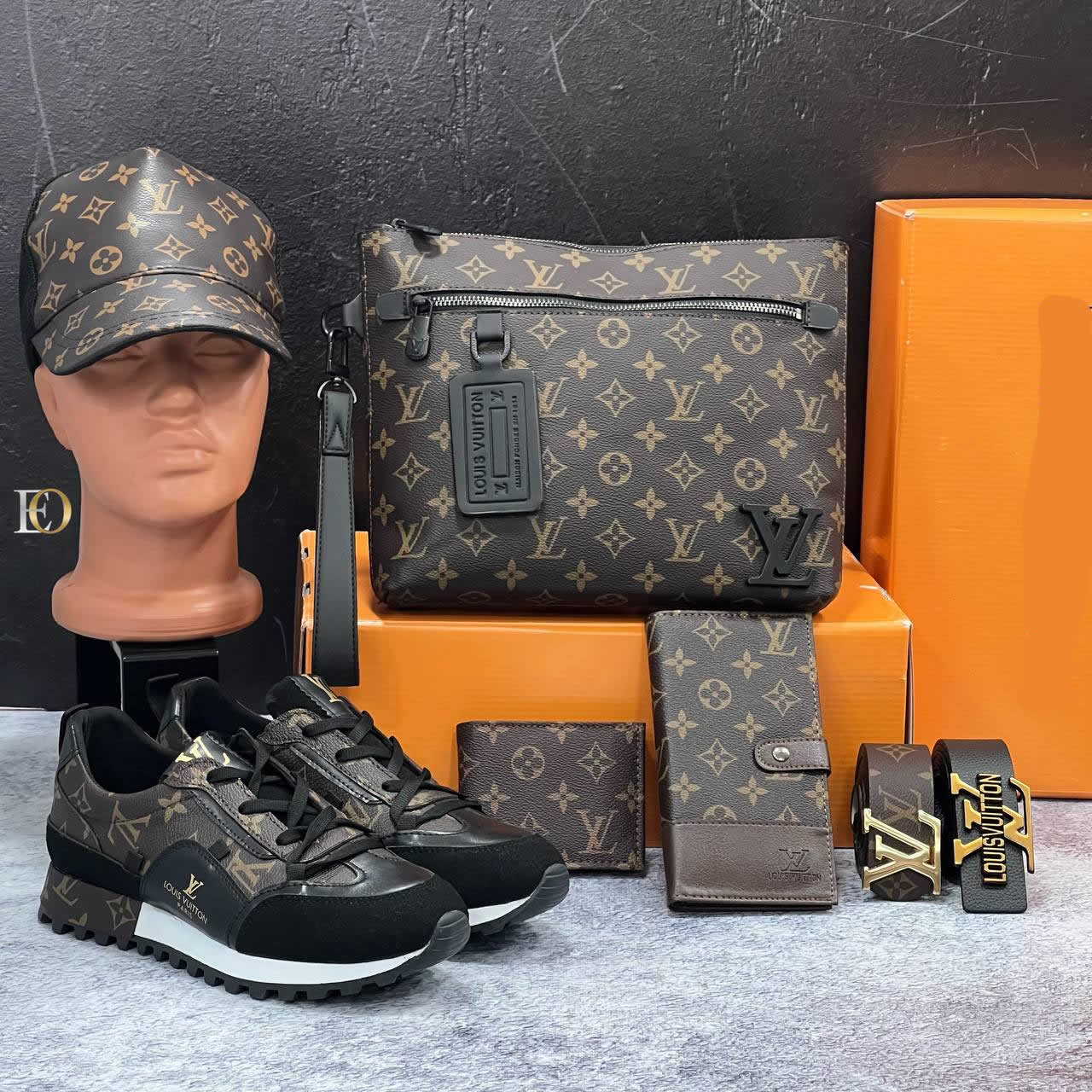 LV men's shoes bag whole set