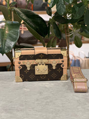 LV PETITE MALLE
