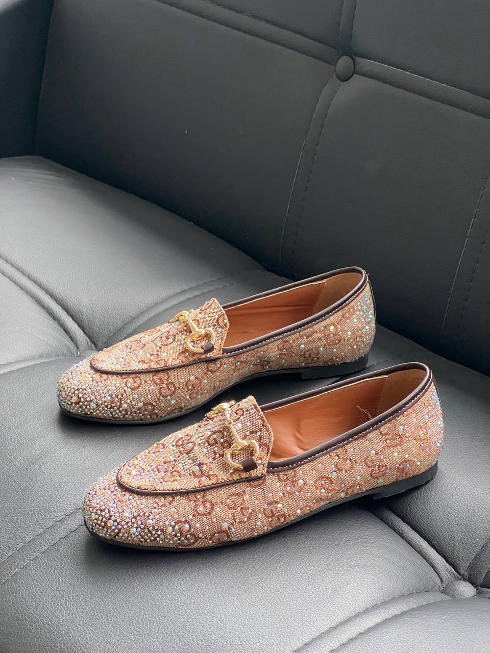 good sandals with gg stones