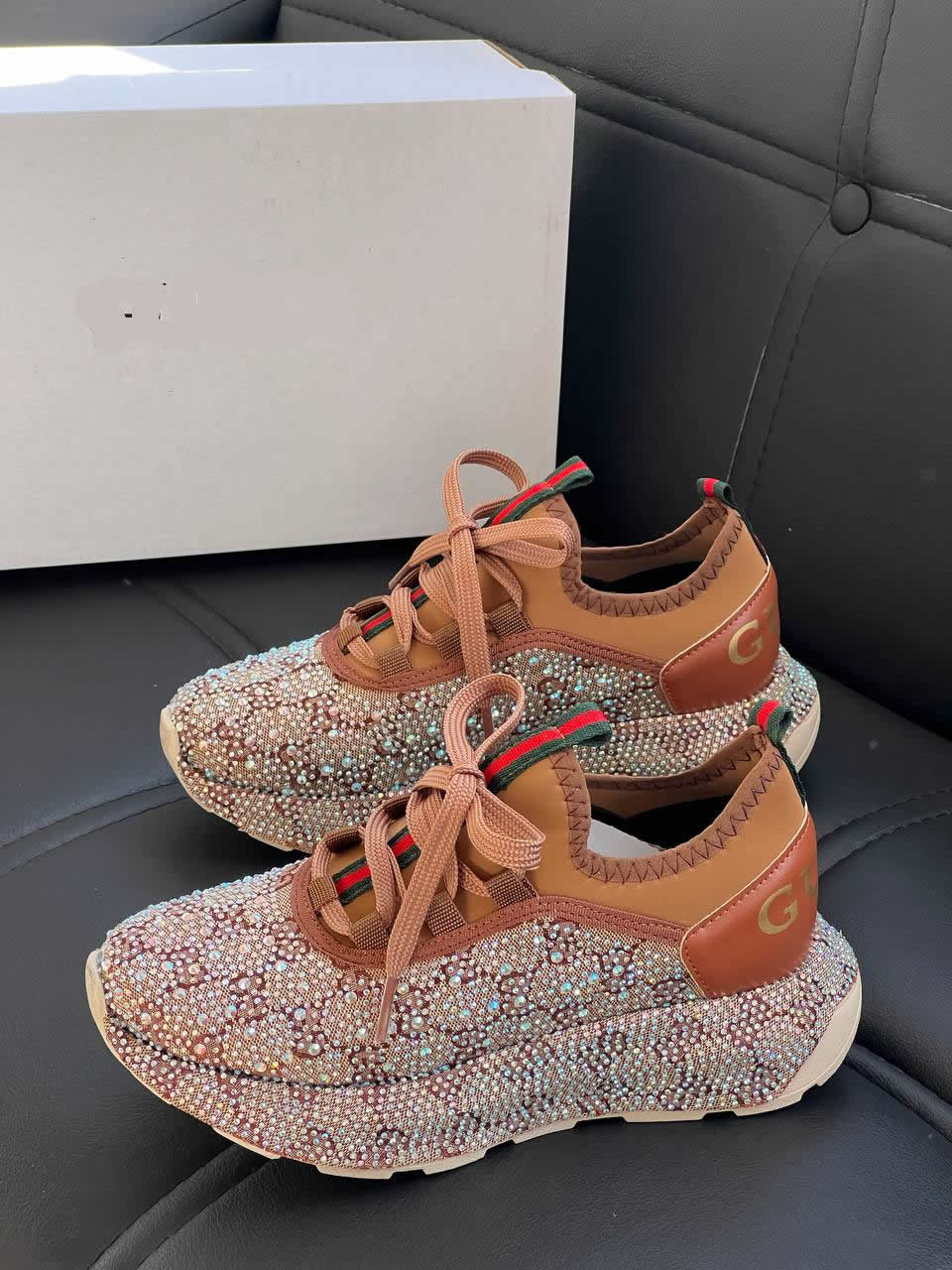 GG new stone women's sports shoes