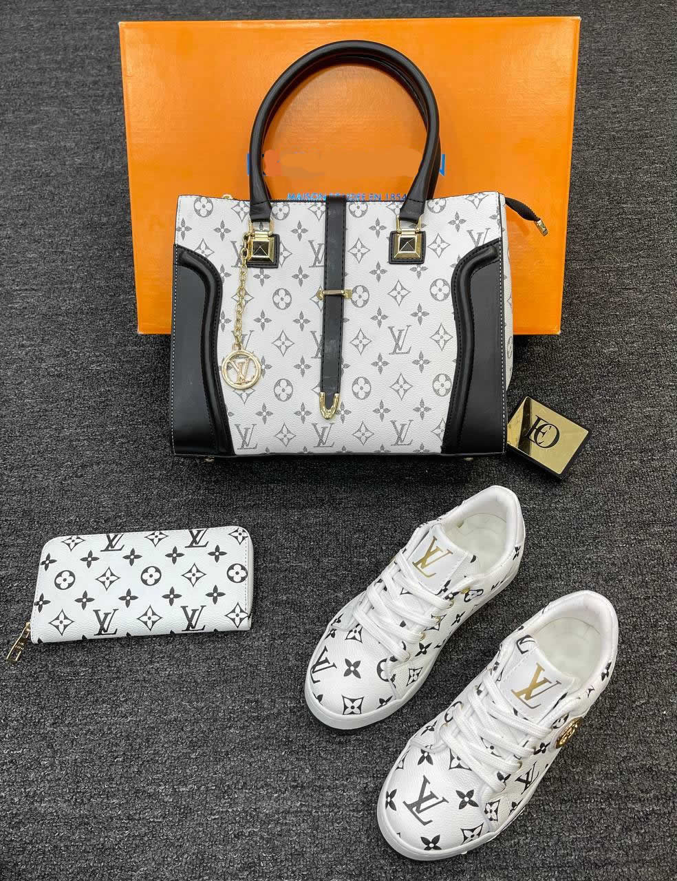 New season LV bag shoes and wallet set