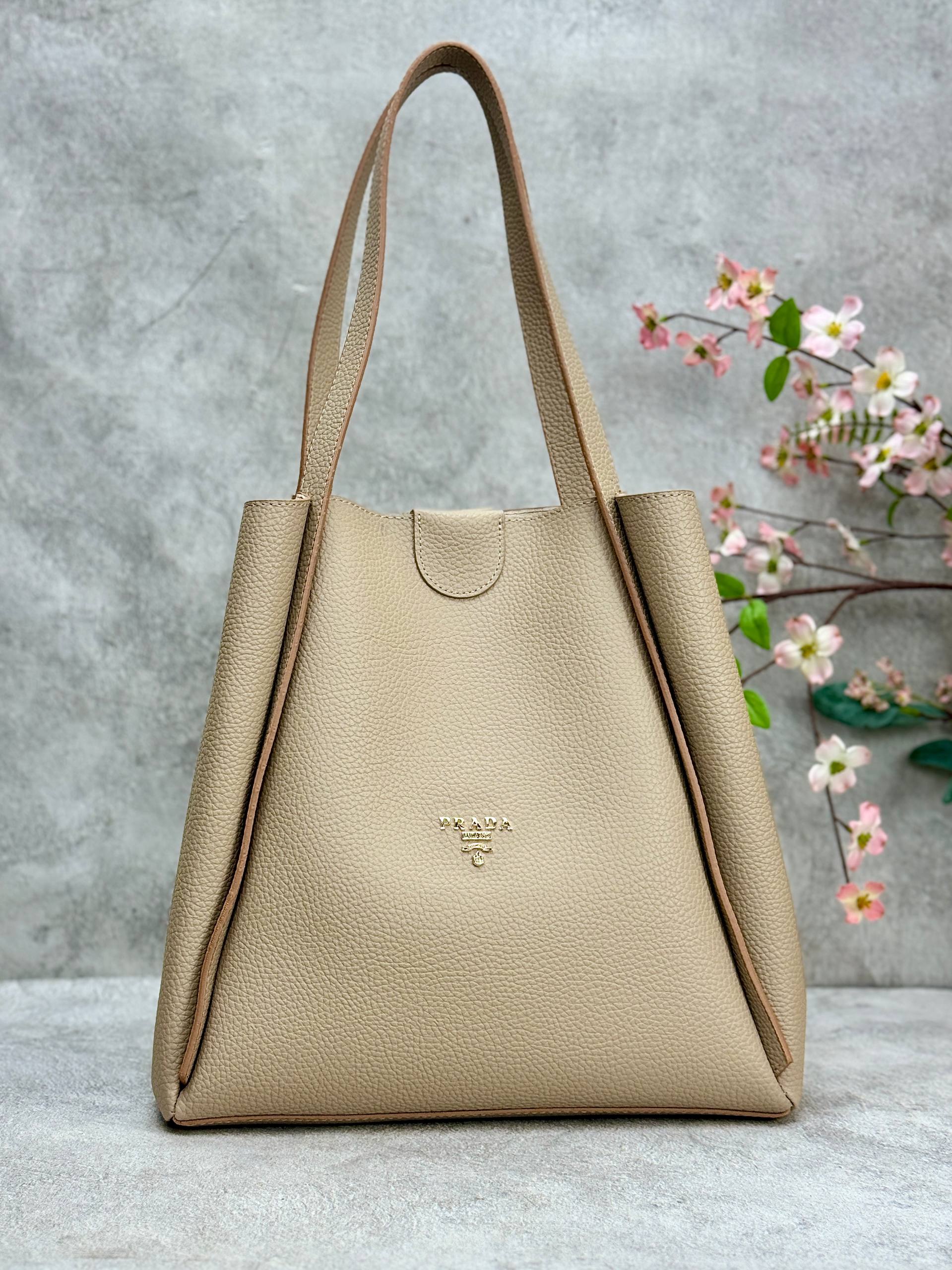 prad tote bag