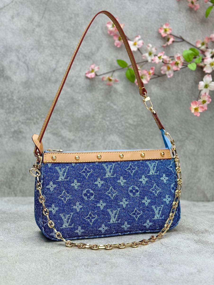 LV x TM Pochette Accessoires
