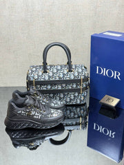 New shoe bag set with Christian D pattern