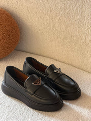 prad high-soled black shoes