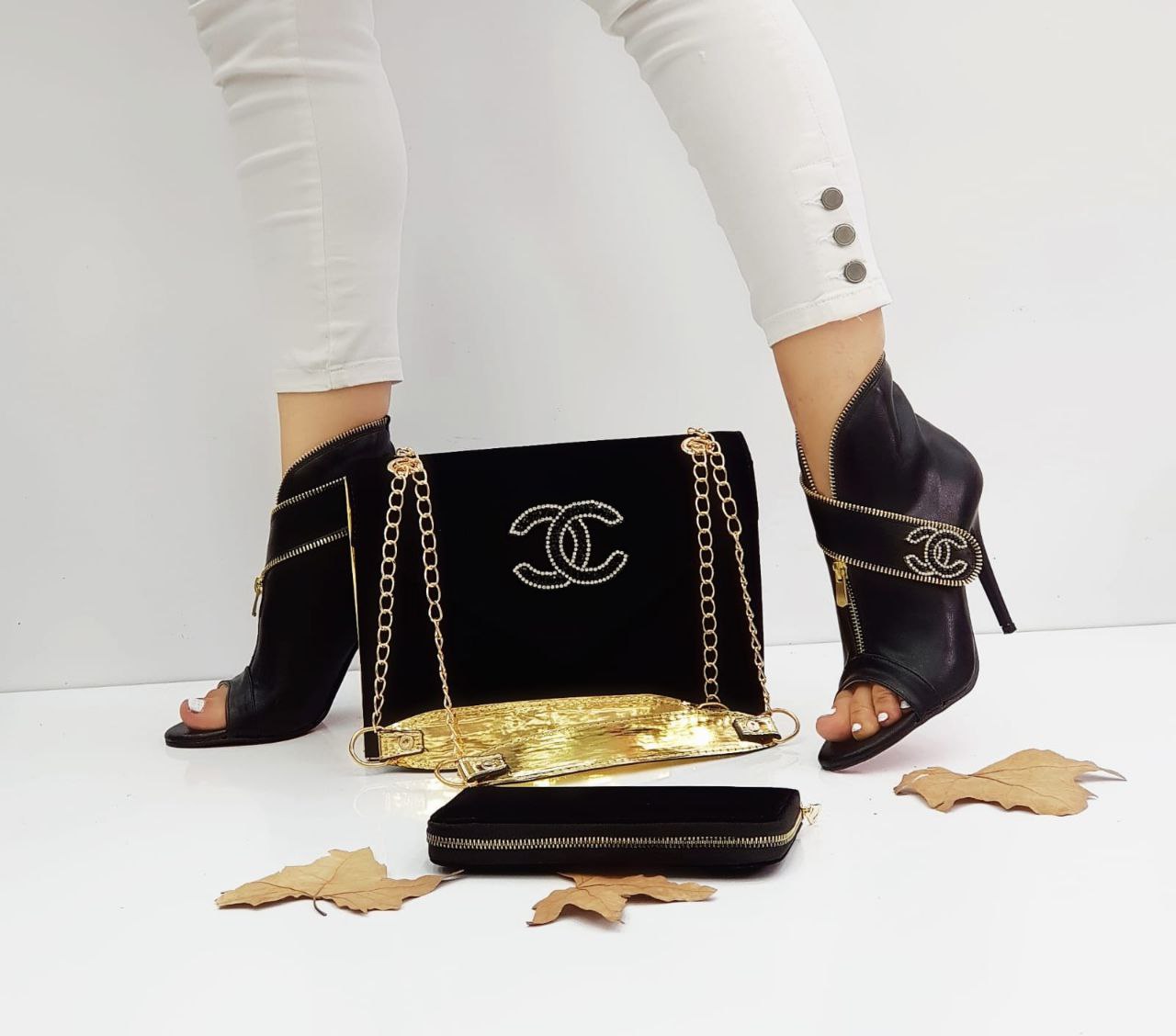 channal new season pointed heel and bag set