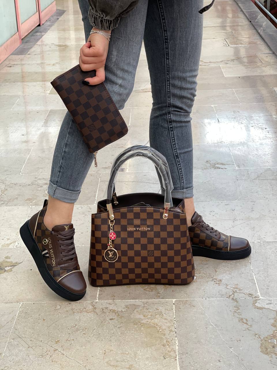 Only LV bag models