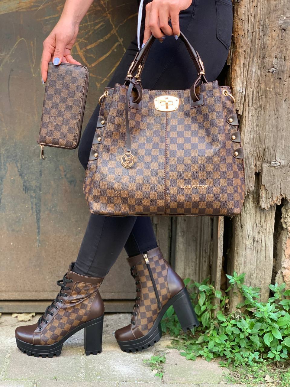 heeled LV patterned boots and bag set