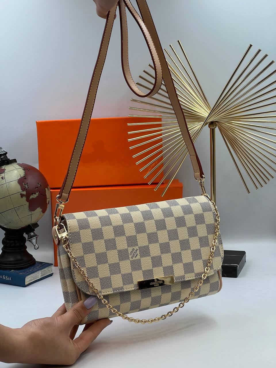 LV FAVORİTE MONEGRAM BAGS