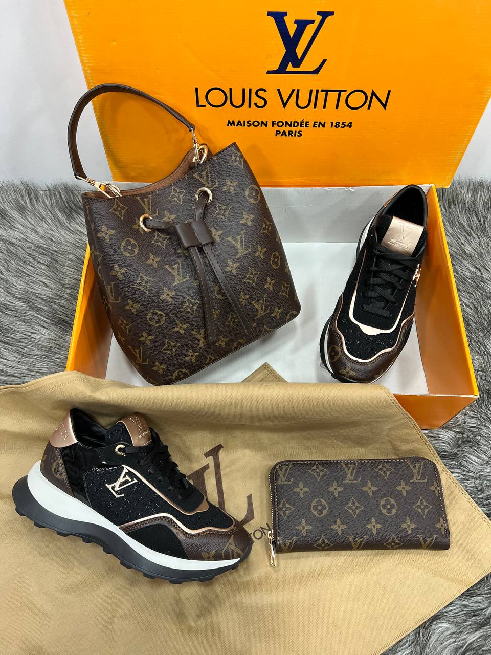 LV brown shoe bag model