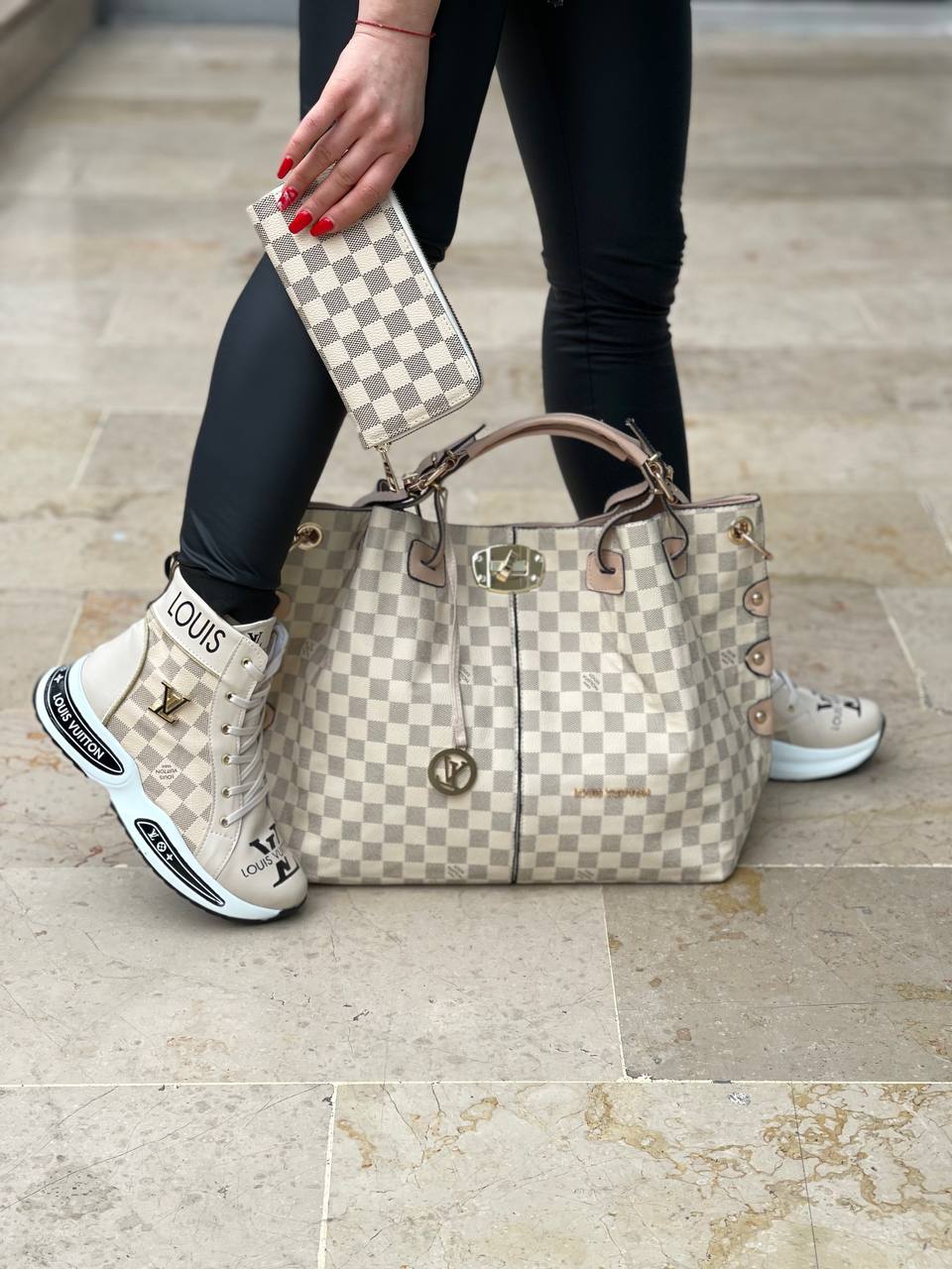 LV boot-shaped shoe set