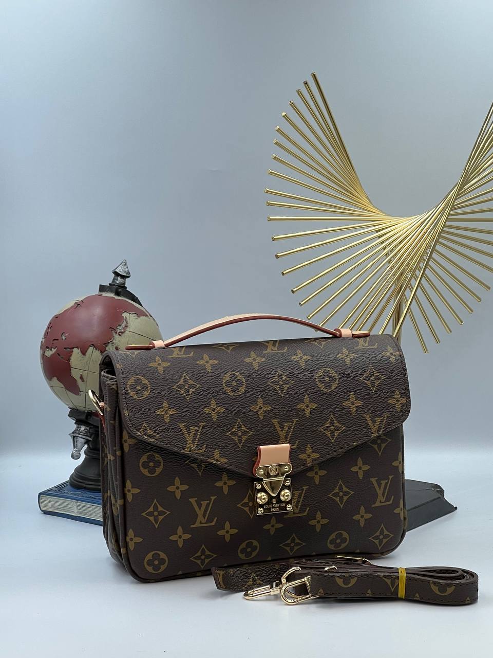 LV POCHETTE METİS