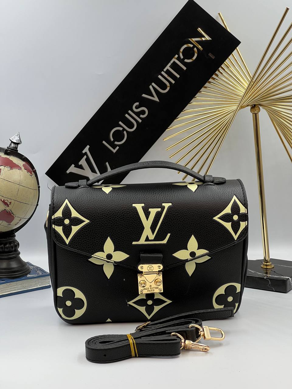 LV METIS POCET FLUSH PRINTED