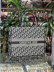 CHRİSTİAN D BOOK TOTE BAG