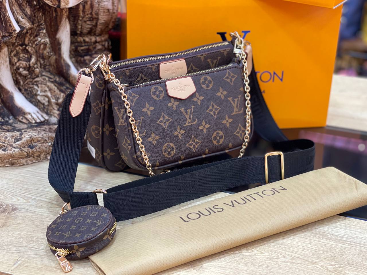 LV new season shoulder bags