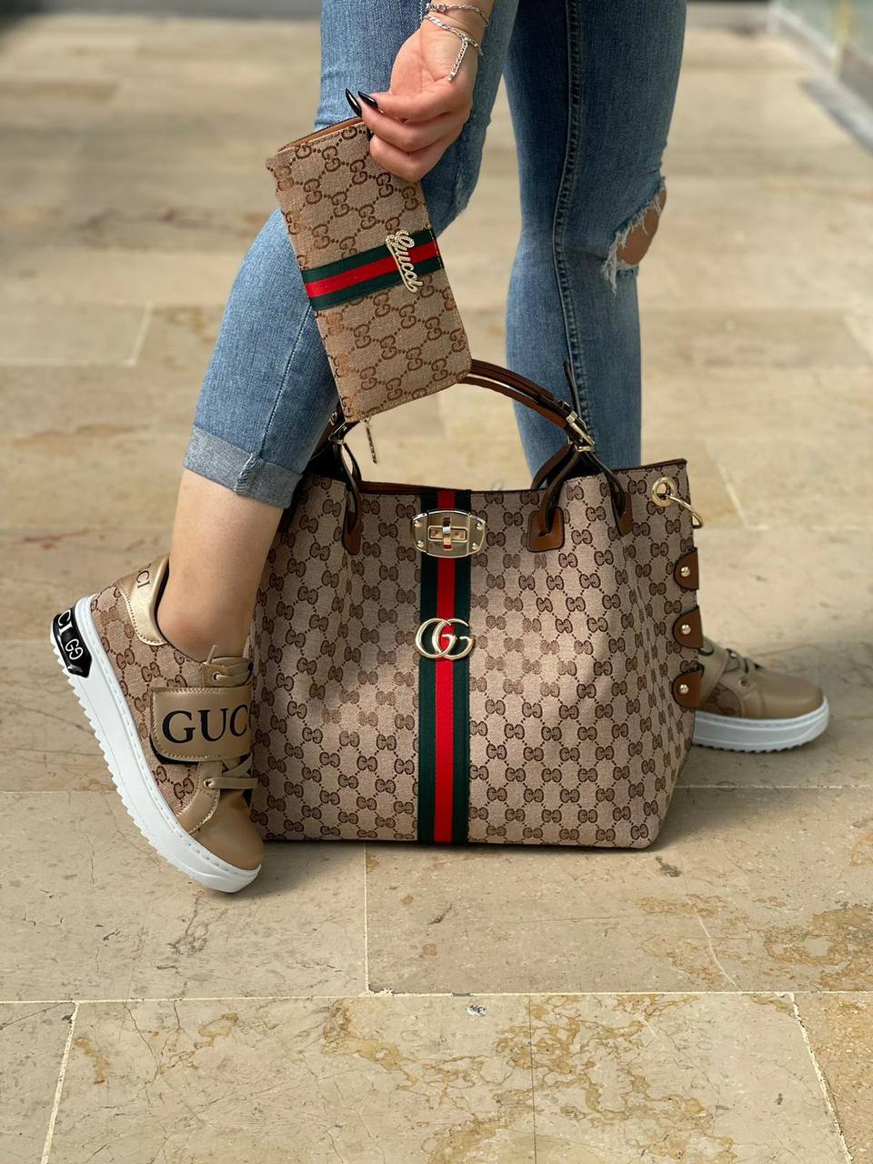 GG sneakers and bag combination set